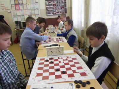 Шиловские школьники состязались в «Чудо-шашках»